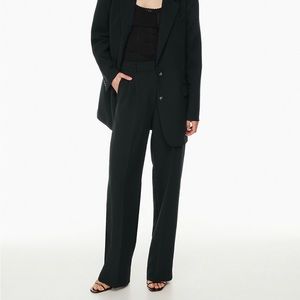 Aritzia Effortless Pant BNWT